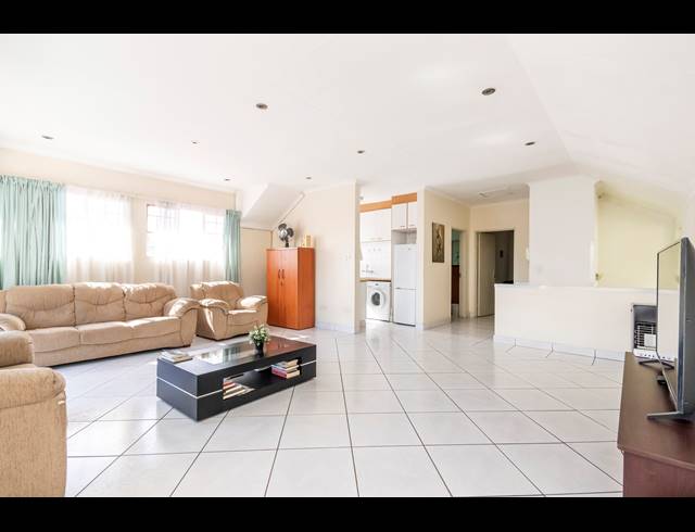 2 BEDROOM APARTMENT RENTED IN GALLO MANOR